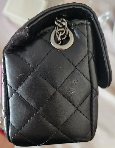 Cartera Importada Cadena Tachas Smith Liquidacion Por Falla Negro Lisa Níquel Cadena