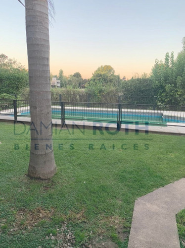 Imagen 1 de 13 de Casa Venta Country Banco Provincia