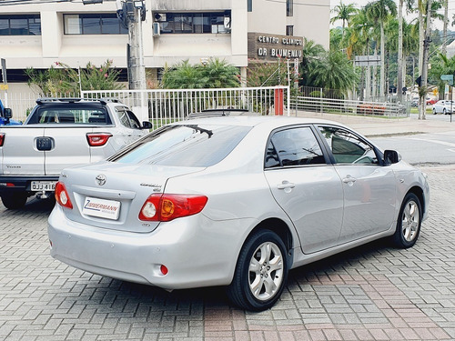 Imagem 10 de 13 de Toyota Corolla Xei 2.0 Automático 2011
