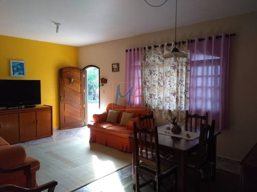 Imagem 2 de 10 de Ref 9677 Excelente Chácara No Bairro Centro, Com 3 Dorms Sendo 2 Suítes, Edicula, 3 Vagas, 220 M² Construído. Estuda Permutas Em Jacarei - 9677