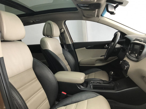 Imagem 9 de 14 de Kia Motors Sorento 2016 Gasolina