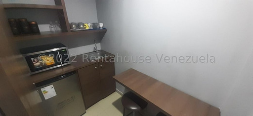 Imagen 7 de 9 de Salon De Belleza En Venta, Zona Centro Occidente Barquisimeto, Equipado Para Tu Emprendimiento, Inf. 0424-5337900, Cod 22-19317, Nds 21