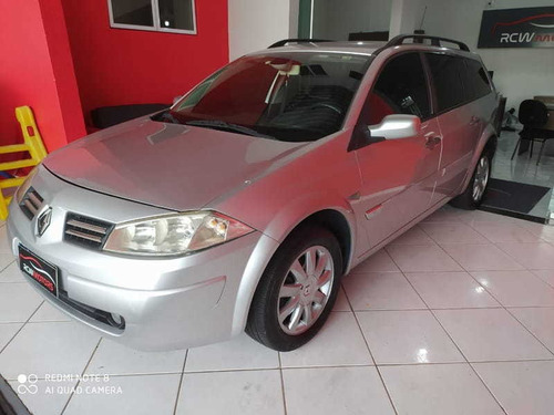 Renault Megane Grand Tour Dynamique 1.6 16v(hi-flex) 4p