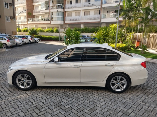 Bmw Serie 3 2014 2.0 Aut. 4p 184 Hp