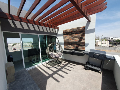 Casa En Venta En Complejo 22 Prolongacion Juarez