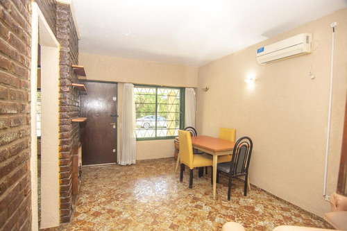 Imagen 14 de 17 de Casa 2 Dormitorios Con Patio - Bonanza