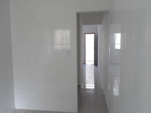 Imagem 8 de 16 de Sobrado Novo Lindo Reformado Com 2 Dormitorios E Suite, Proximo De Mercados, Padarias, Ponto De Onibus, Escolas. - Hm2187