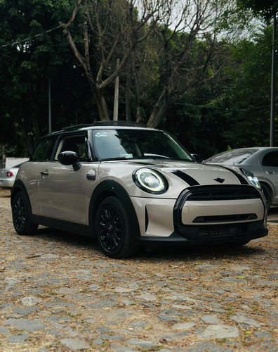 Mini Cooper Classic 2022