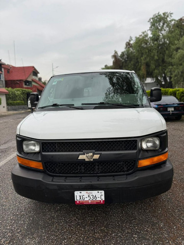 Chevrolet Express 6.0ls C 15 Pas At