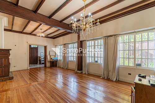 Venta Casa 5 Ambientes Con Garaje, Quincho Y Piscina En Haedo.