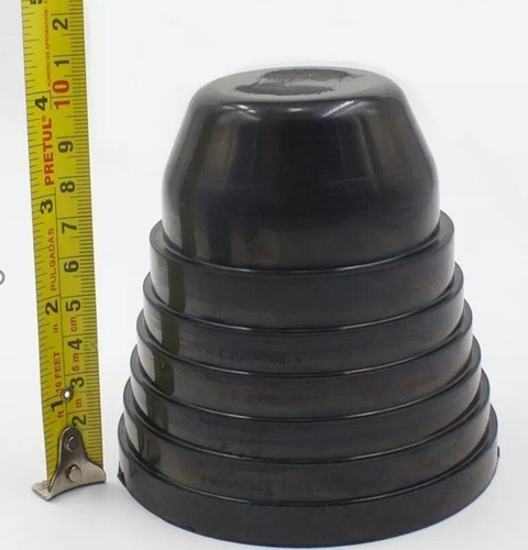 Imagem 2 de 2 de Par Borracha Tampa Universal Flexível Farol Led Xenon 11cm H1 H3 H4 H7 H8 H9 H11 H16 H27 Hb3 Hb4 D1s D2s Psx24w