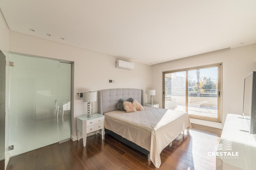 Imagen 22 de 30 de Imponente Casa 4 Dormitorios En Venta - San Marino (funes Hills)