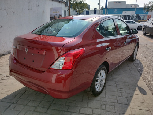 Nissan V-Drive 1.6 Mt A/C Audio