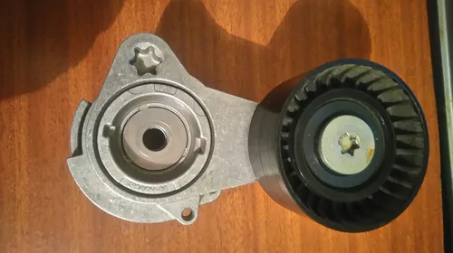 Tensor Correa Motor Para Bmw 3 (Usado)