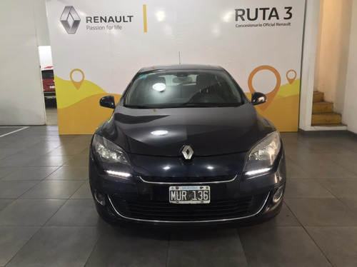 Imagen 10 de 13 de Renault Megane Iii Privilege 2.0 Ph2