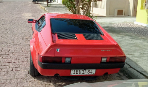 Imagem 2 de 8 de Miúra Sport