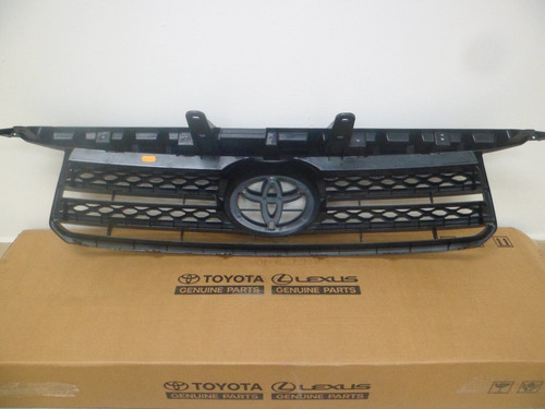 Parrilla Frontal Toyota Fortuner 09 /11 Original