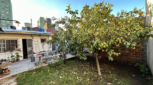 Venta Casa 3 Ambientes Mas Ph, Multifamiliar A Reciclar En Lomas Del Mirador, La Matanza