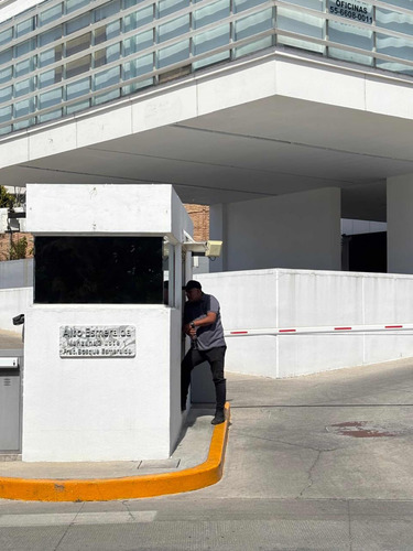 Amplias Oficinas