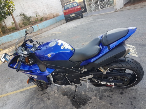 Imagem 6 de 15 de Yamaha R1 Yzf R1 2010 Linda