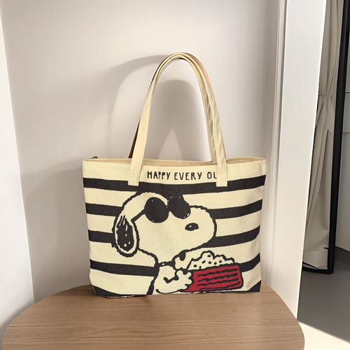 Cute Cartoon Large Capacity Canvas Bag For Female Students