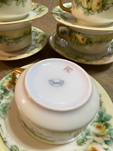 Taza Y Plato De Porcelana Mini (Usado)