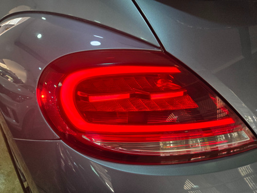 Volkswagen Beetle 2.5 Sound Tiptronic At