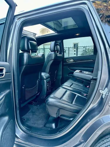 Jeep Grand Cherokee Overland