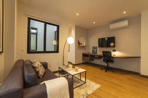 Edificio En Venta En Centenario. Cod V11480