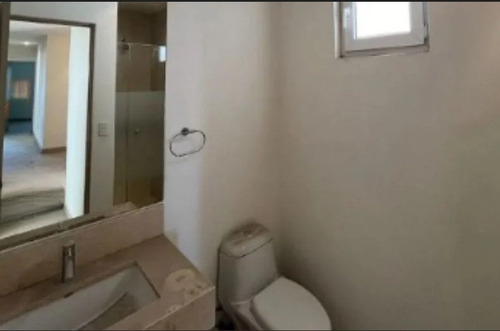 Casa En Venta En Fraccionamiento Zigata, Queretaro