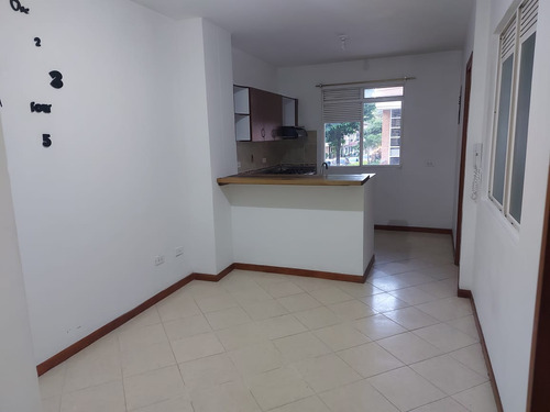 Venta Apartamento Sabaneta Alcazares P1 C885600