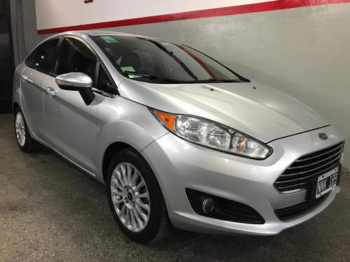 Ford Fiesta Kinetic Design 1.6 Titanium Powershift 120cv