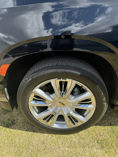 Chevrolet Tahoe HIGH COUNTRY 6.2L
