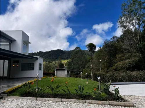 Vendo Casa En Loma Del Escobero