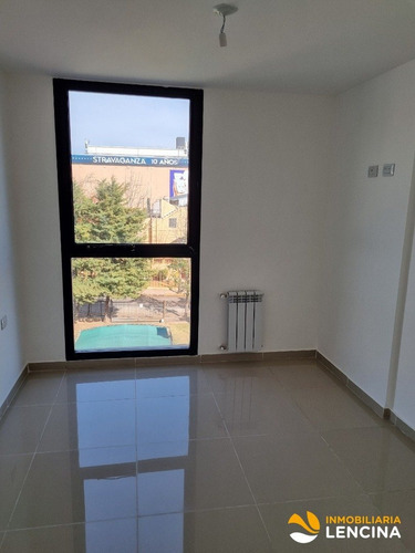 Imagen 5 de 16 de Departamento En Venta - 1 Dormitorio Con Cochera - Centro Carlos Paz