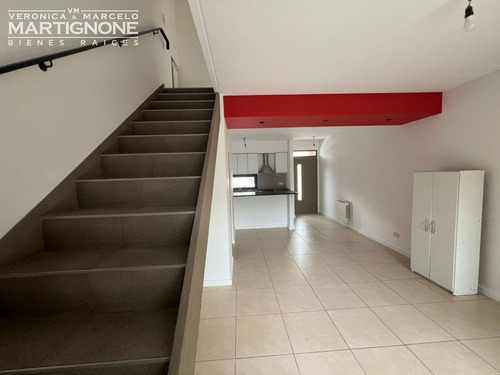 Departamento Tipo Duplex Con JardÃn Manzanares Chico Pilar