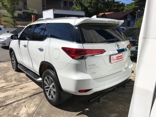 Toyota Hilux Sw4 2.8 Srx 4x4 7 Lugares 16v Turbo