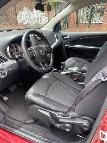 Dodge Journey SE AT 2.4CC AA 4X2