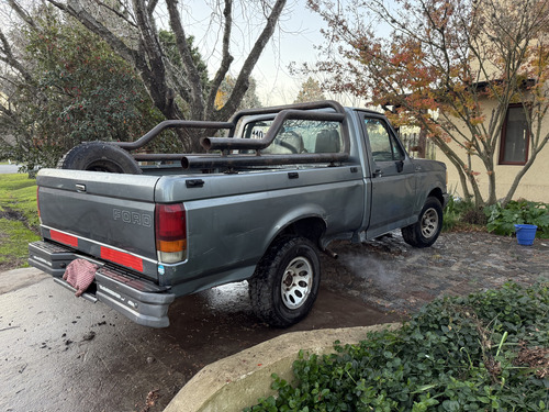 Ford F-100 3.6