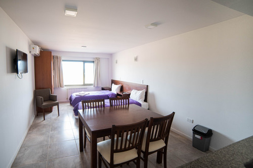Imagen 3 de 7 de Alquiler Monoambientes 2 Pax + Limpieza - Centro Añelo - Mensualizados