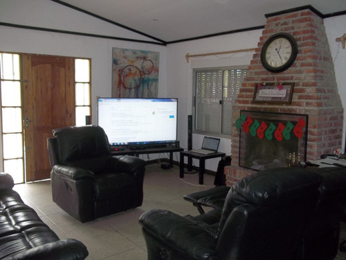 Imagen 6 de 14 de Casa De Tres Dormitorios En Salinas