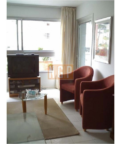 Imagen 4 de 24 de Departamento En Mansa A Pasos Del Mar