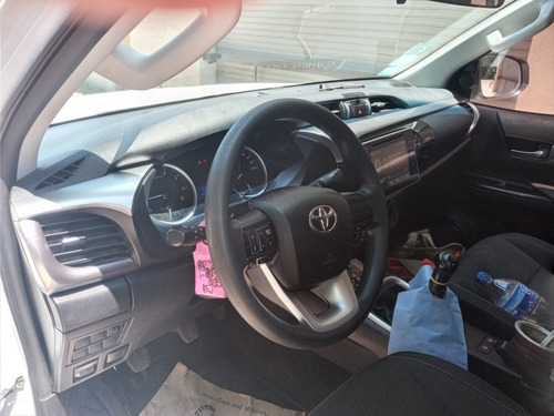 Toyota Hilux 2.4 Cd Sr 150cv 4x2 2018