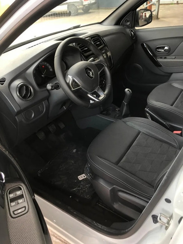 Imagen 7 de 18 de Renault Logan 1.6 16v Zen Oportunidad Patentado