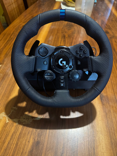 Volante Logitech G923 Trueforce Ps5- Pc + Shift Color Negro Negro (Usado)