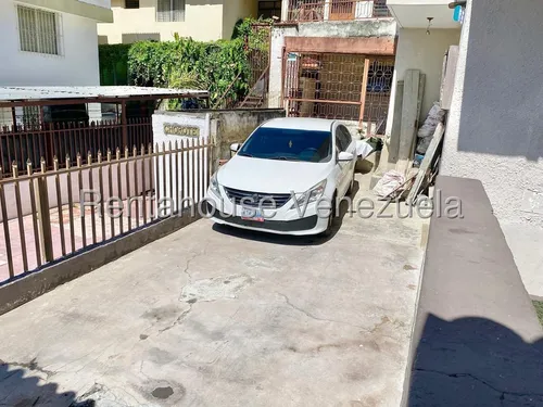 Casa En Venta, Urb. Palo Verde