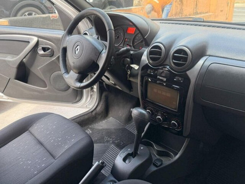 Renault Logan 1.6 EXPRESSION 16V FLEX 4P AUTOMÁTICO