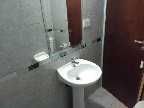 Departamento Alquiler Un Dormitorio, Balcón, Nueva Córdoba