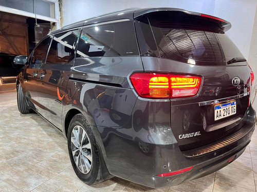 Kia Carnival 2.2 Crdi Ex Premium