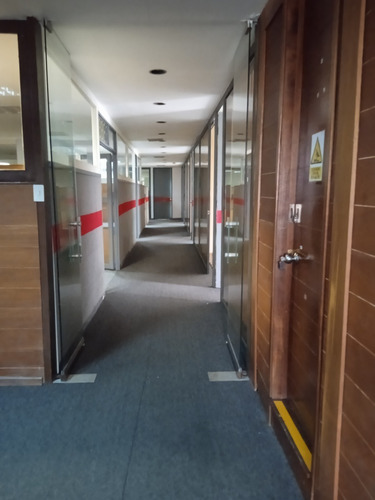 Centro Seguros La Paz De 865m2 En Alquiler. Boleita